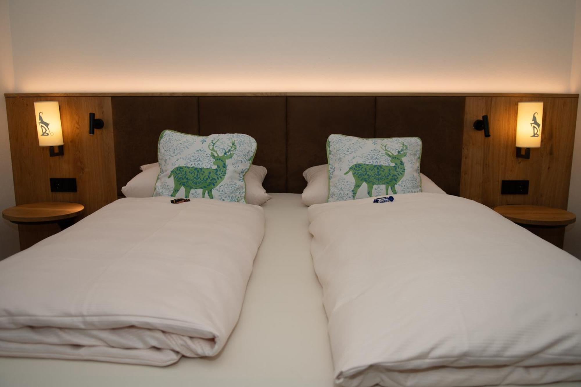 Hotel Bockmaier Oberpframmern Екстериор снимка