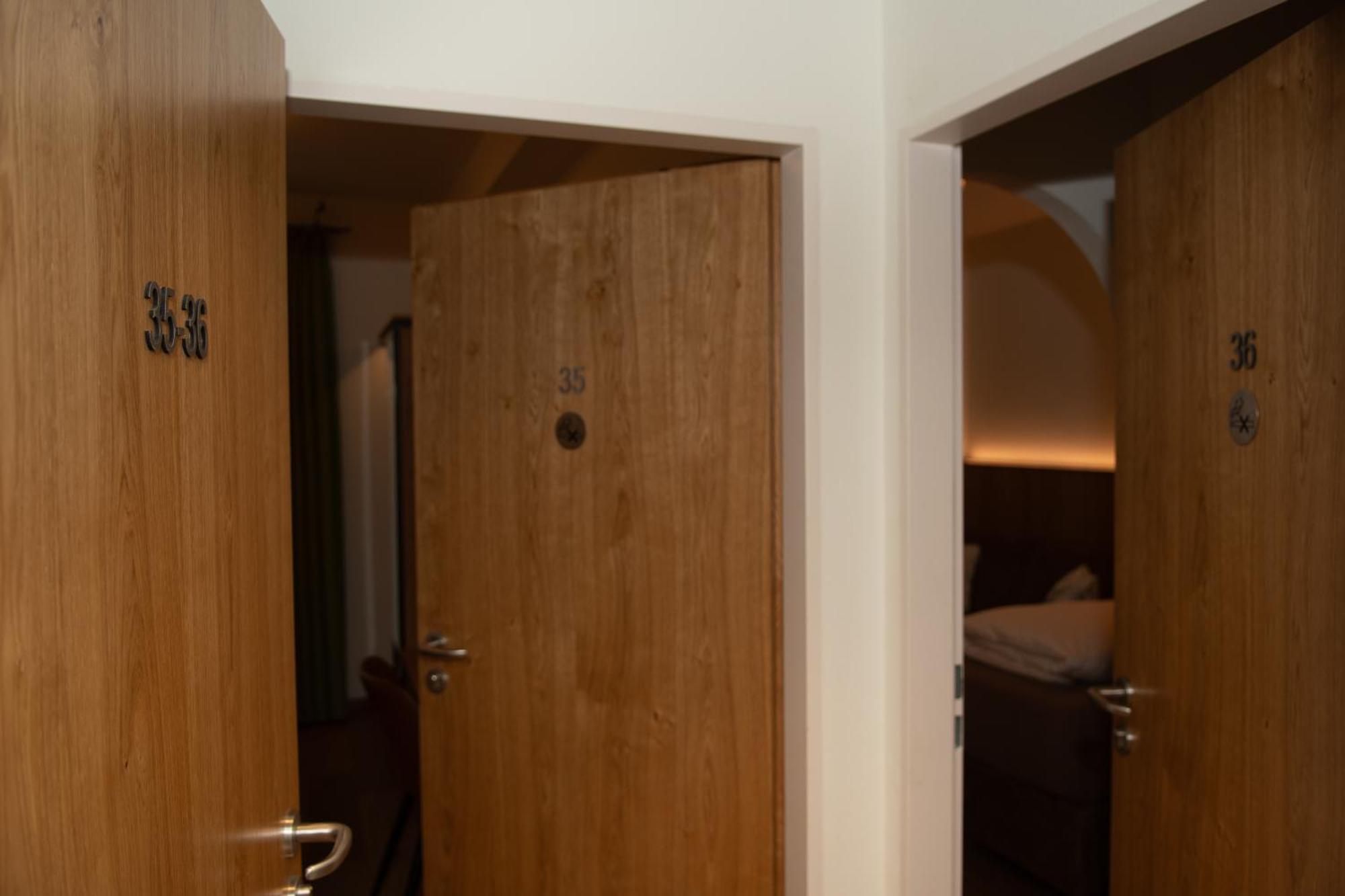 Hotel Bockmaier Oberpframmern Екстериор снимка