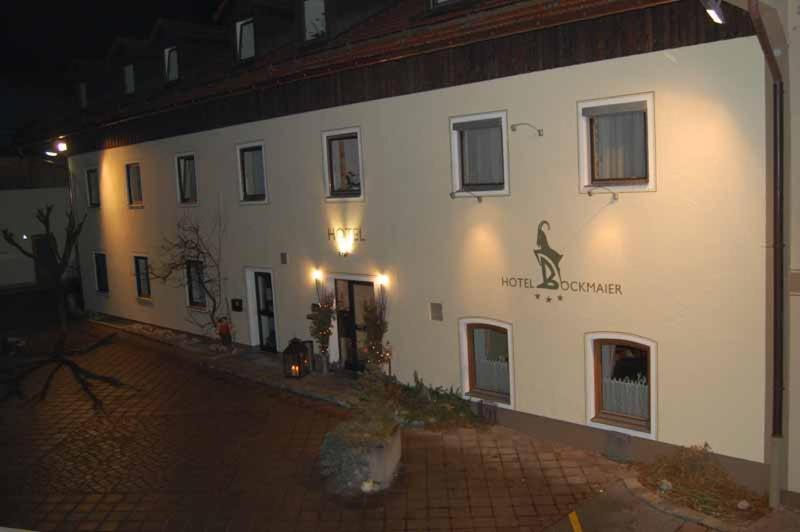 Hotel Bockmaier Oberpframmern Екстериор снимка